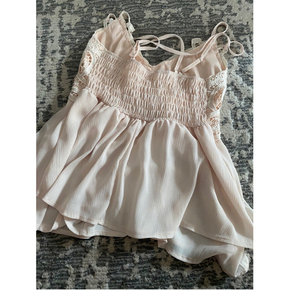 Feager Ivory Lace Top - Picture 5 of 8